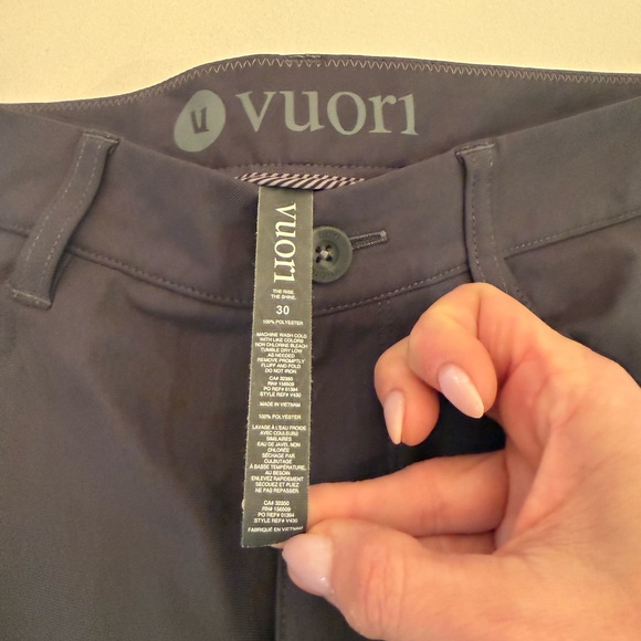 Vuori Men’s Pants -worn once - Picture 6 of 13
